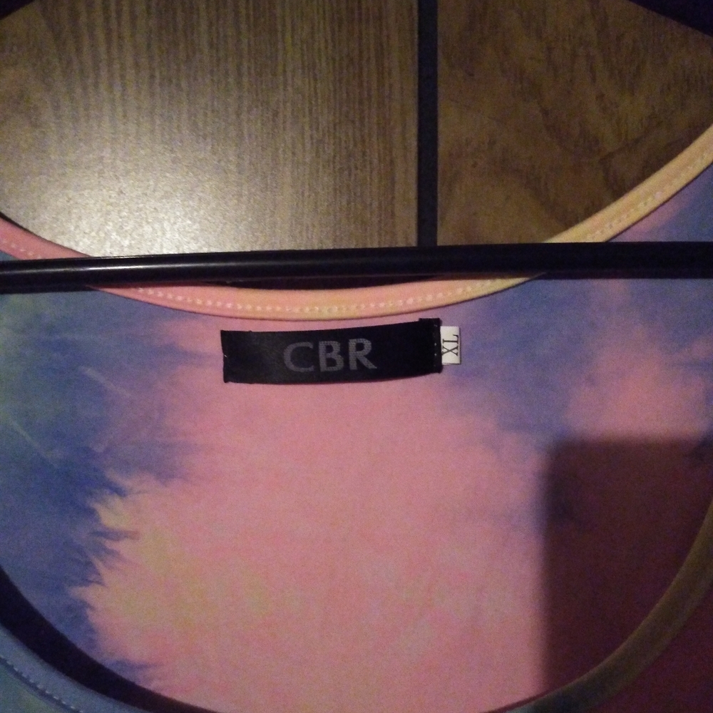 Clothes - Picture 3 of 4